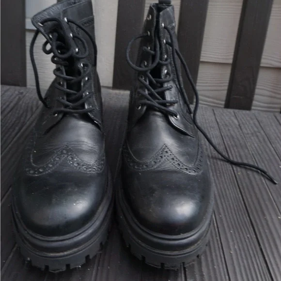Express Black Leather Combat Men's Boots - Picture 3 of 8